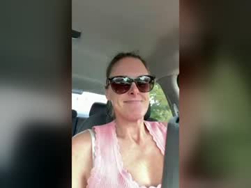 love80smusic, live webcam girl, from US, streaming now, milf, new