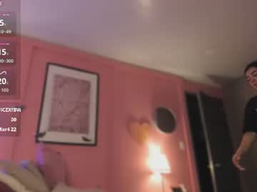 Lumi, live webcam girl, age 19, from CO, streaming now, anal, bigass