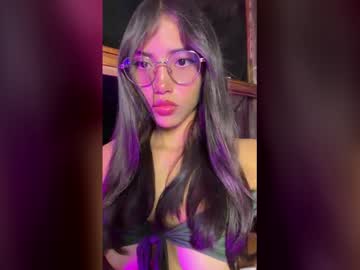 Luna, live webcam girl, from UA, streaming now, teen, private