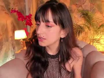LunaaHarper, live webcam girl, age 19, from CO, streaming now, petite, 18