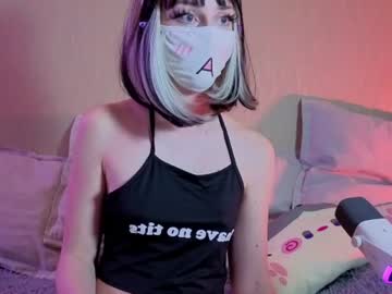 Luna, live webcam girl, age 20, streaming now, smalltits, bigass