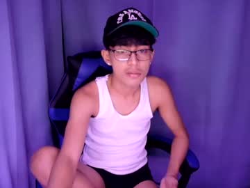 vincent, live webcam girl, age 18, from PH, streaming now, asian, new