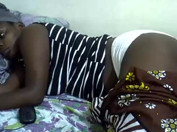 lyn_anna, live webcam girl, from KE, streaming now, ebony, anal
