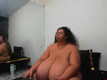 Lynn jonnes, live webcam girl, age 42, from CO, streaming now, bigboobs, bignipples