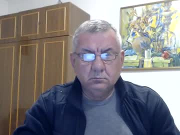 Macho, live webcam girl, age 71, from UA, streaming now, uncut, big