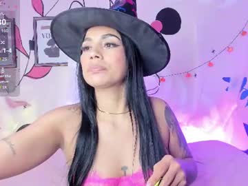 madissonkay, live webcam girl, age 23, from CO, streaming now, squirt, colombia