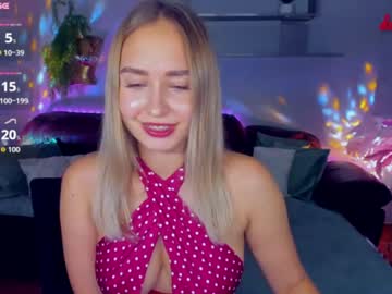 Margoddess, live webcam girl, age 21, streaming now, femdom, bigass