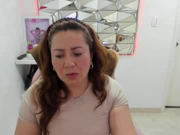 mariana01_m, live webcam girl, from CO, streaming now, milf, latina