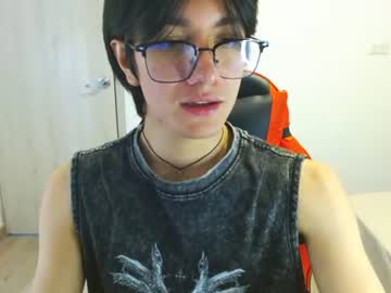 Matti Mendez, live webcam girl, age 24, from CO, streaming now, young, 18