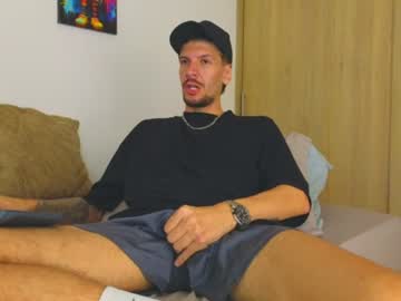 Max Taylor, live webcam girl, age 26, from CO, streaming now, party, bdsm