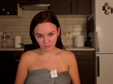 Maya, live webcam girl, age 26, from US, 18, bigass