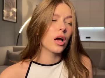meower_xxx, live webcam girl, age 19, streaming now, new, 18