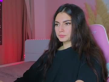 Dina, live webcam girl, age 20, streaming now, nonude, daddysgirl