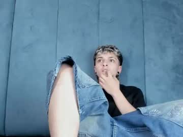 MeganThompsonn, live webcam girl, age 19, from CO, streaming now, tomboy, anal