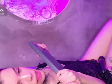 Megan 🔥, live webcam girl, age 25, from CO, streaming now, deepthroat, skinny