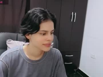 Daniela, live webcam girl, age 23, from CO, streaming now, lovense, hairypussy