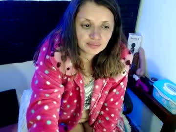 melissacut3x, live webcam girl, from CO, streaming now, curvy, atm