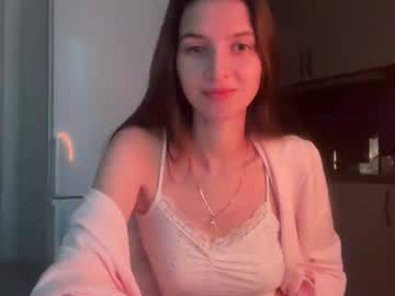 LEVA, live webcam girl, age 21, streaming now, nonnude, sexy