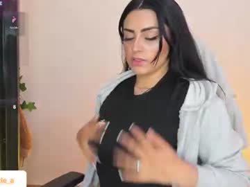 laina, live webcam girl, age 21, from US, streaming now, new, bigboobs