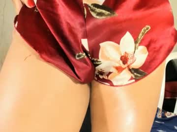 Mia Yepez, live webcam girl, age 35, from CO, streaming now, cum, bigcock