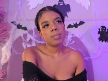 Mia, live webcam girl, age 22, from CO, streaming now, fuckmachine, ebony