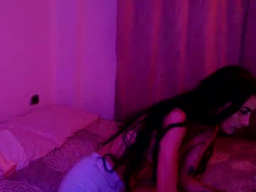 miadoll, live webcam girl, age 25, from CO, streaming now, new, skinny