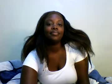 LISA, live webcam girl, age 22, from KE, streaming now, slut, slutty