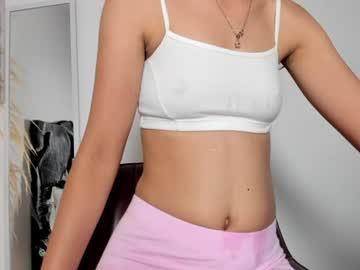 Milu, live webcam girl, age 30, from CO, streaming now, latina, hairy