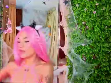 Mily, live webcam girl, age 19, from CO, streaming now, smalltits, teen