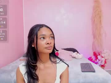 Mila, live webcam girl, age 20, from CO, streaming now, natural, 18