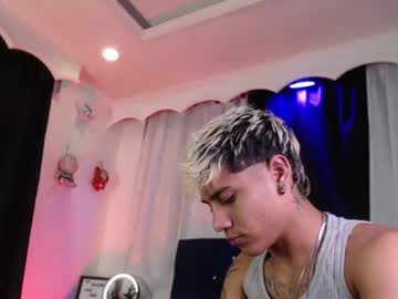 Milan Anxel, live webcam girl, age 24, from VE, streaming now, new, twink