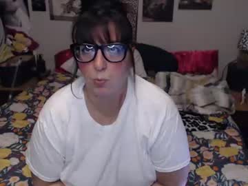 MILF Monee, live webcam girl, age 52, from US, streaming now, mature, milf
