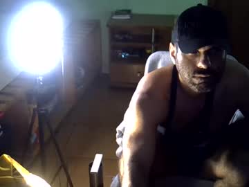 militaryx, live webcam girl, from BR, streaming now, hairy, beard
