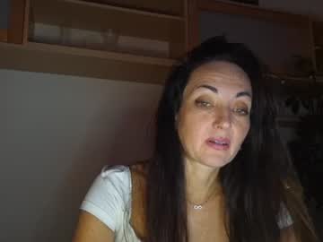 Christina, live webcam girl, age 40, from UA, streaming now, new, milf