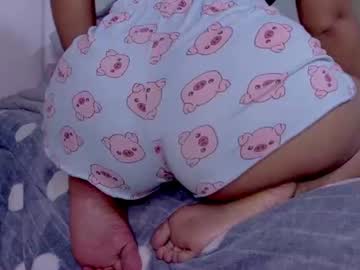 April, live webcam girl, age 24, from CO, streaming now, feet, bbc