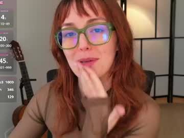 ⭐  MOLLY  ⭐, live webcam girl, from VE, streaming now, natural, petite