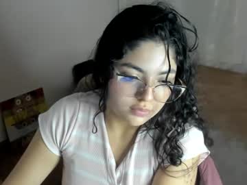 Mia, live webcam girl, age 19, from CO, streaming now, dirtytalk, hairypussy