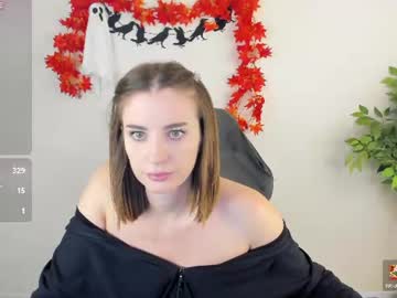 Nancy, live webcam girl, age 33, streaming now, lovense, nonude