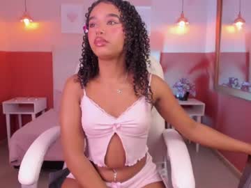 Naomi, live webcam girl, age 21, from CO, streaming now, saliva, 18