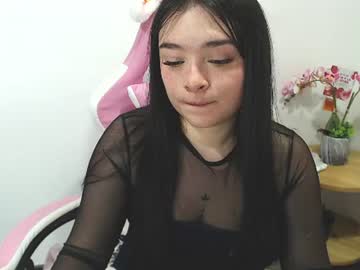 hello i nahia..... <3, live webcam girl, age 21, from CO, streaming now, daddy, 18