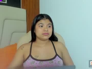 nahomi_leem, live webcam girl, age 19, from CO, streaming now, latina, bigass
