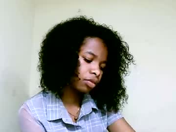 natacht, live webcam girl, from MG, streaming now