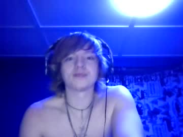 That one guy, live webcam girl, age 20, from US, streaming now, horny, jerkingoff
