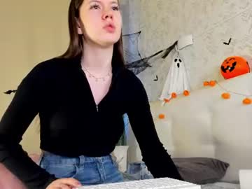 nicole_charm, live webcam girl, age 21, streaming now, 18, bigboobs