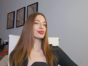 NicolRos, live webcam girl, age 32, streaming now, topless, femdom