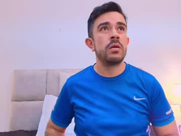 Nico hairy body, live webcam girl, age 29, from CO, streaming now, hairy, latino