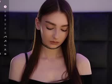 Goldie, live webcam girl, age 23, streaming now, lovense, young