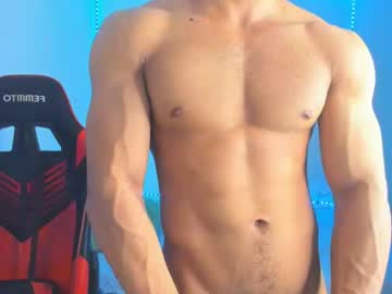 oliver_thompsson, live webcam girl, age 20, from CO, streaming now, cute, muscles