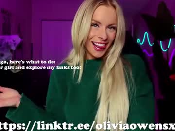 Olivia Owens, live webcam girl, age 29, from CA, streaming now, blonde, bigtits