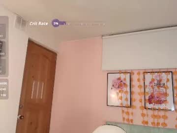 Pau♥, live webcam girl, age 19, from CO, streaming now, milk, teen